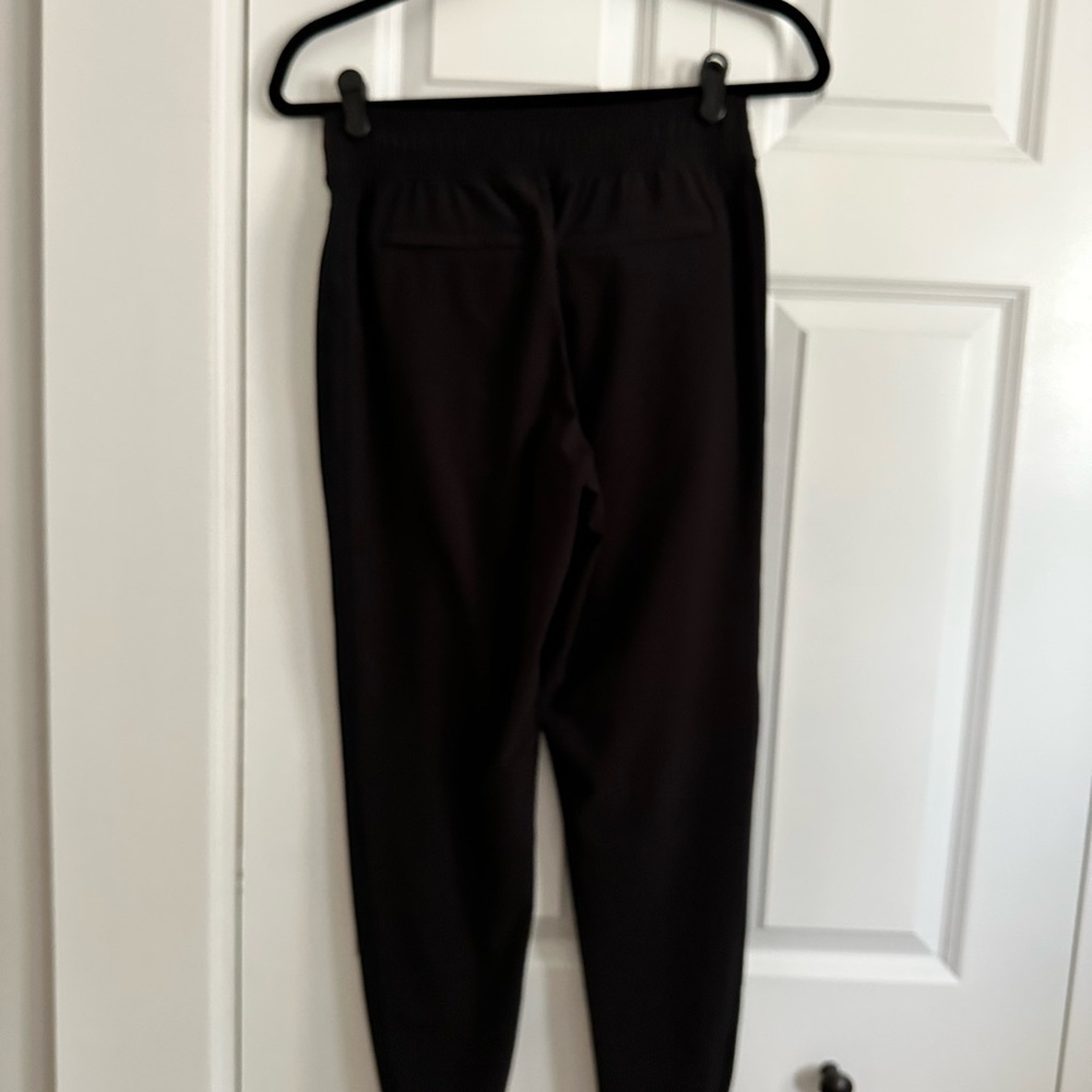 Athleta Brooklyn Legacy Mid Rise Jogger Black 0 - Picture 2 of 7